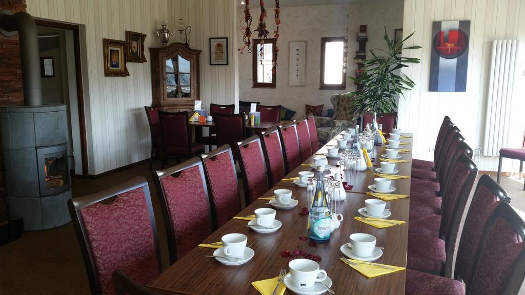 Hinter Den Spiegeln Hotel Хаймбах Екстериор снимка